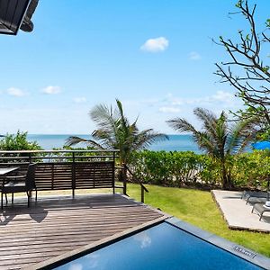 Villa Piscina con Vistas a la Playa